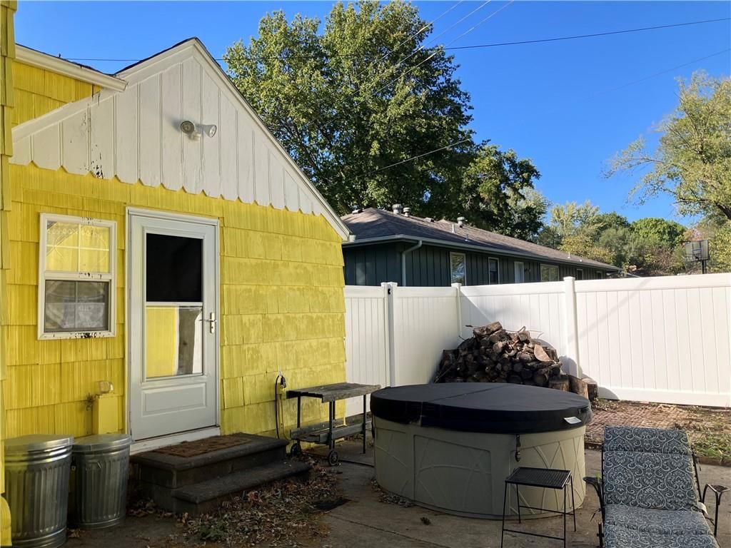 13407 Bennington Avenue — photo 56