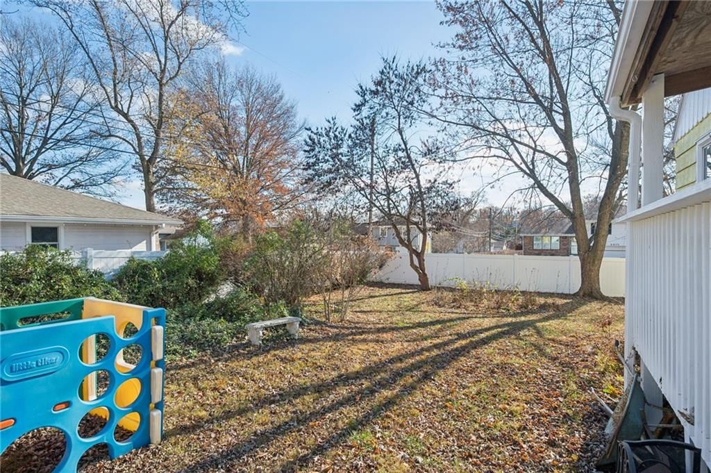 13407 Bennington Avenue — photo 58