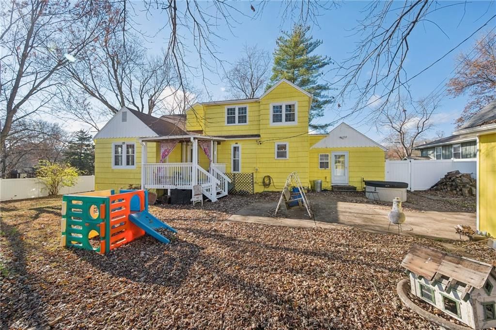 13407 Bennington Avenue — photo 62
