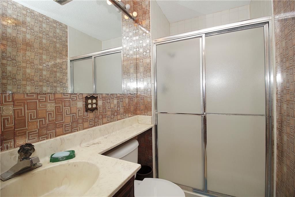 501 Pine Street — photo 25