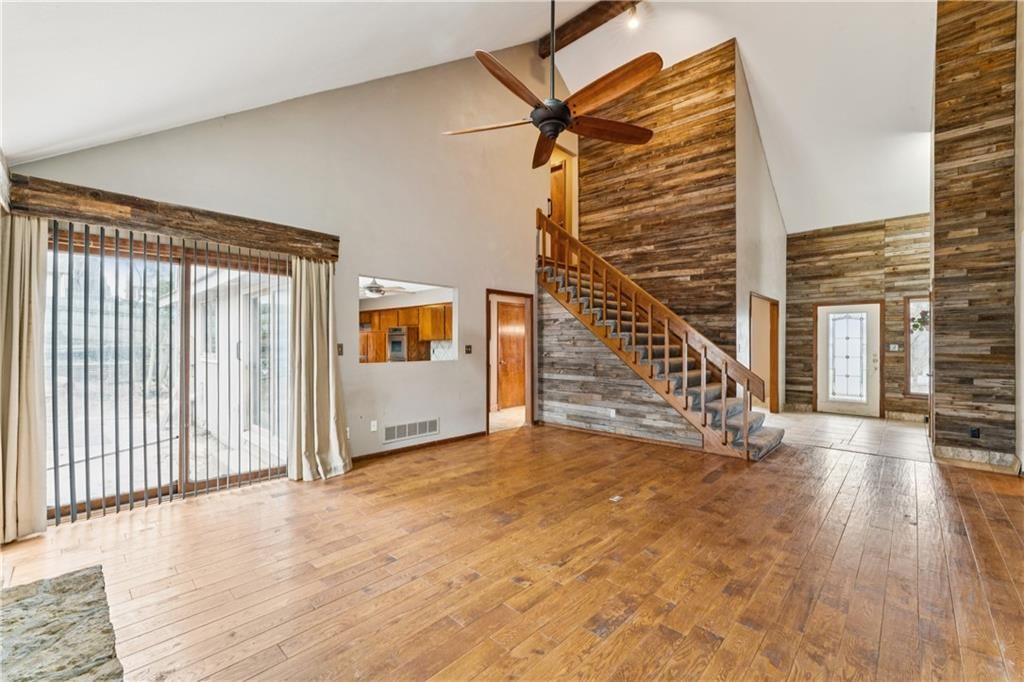 4531 Woodstock Street — photo 10