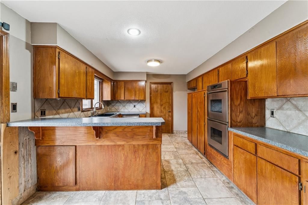 4531 Woodstock Street — photo 13