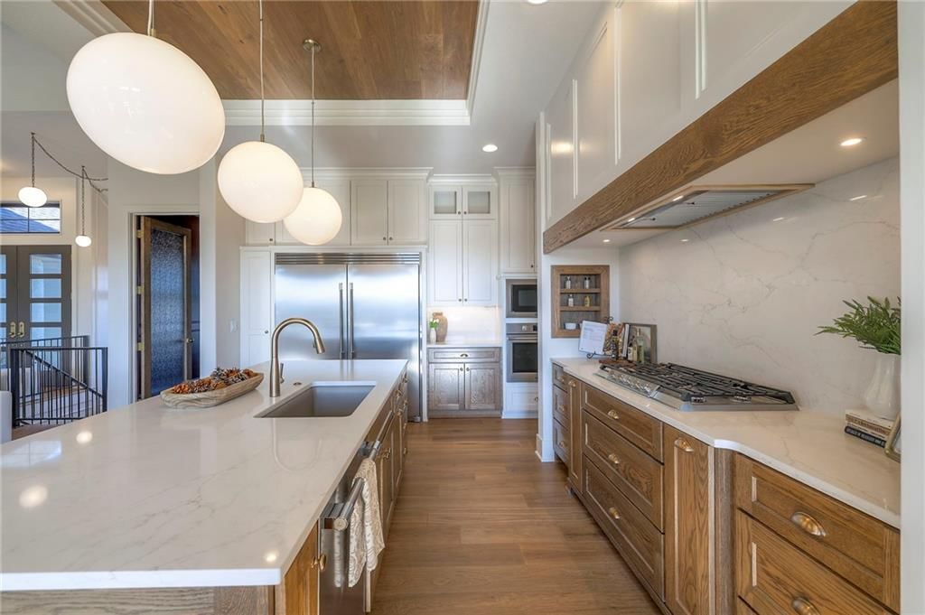 561 South Shore Drive — photo 17