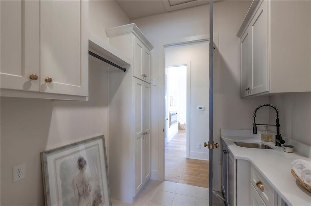 561 South Shore Drive — photo 35