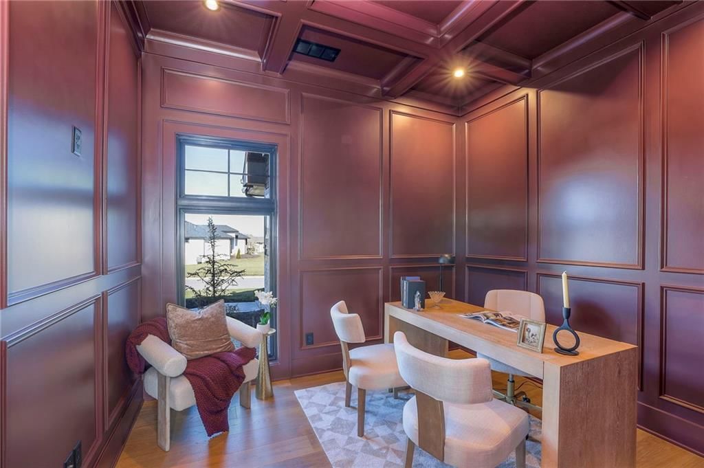 561 South Shore Drive — photo 36