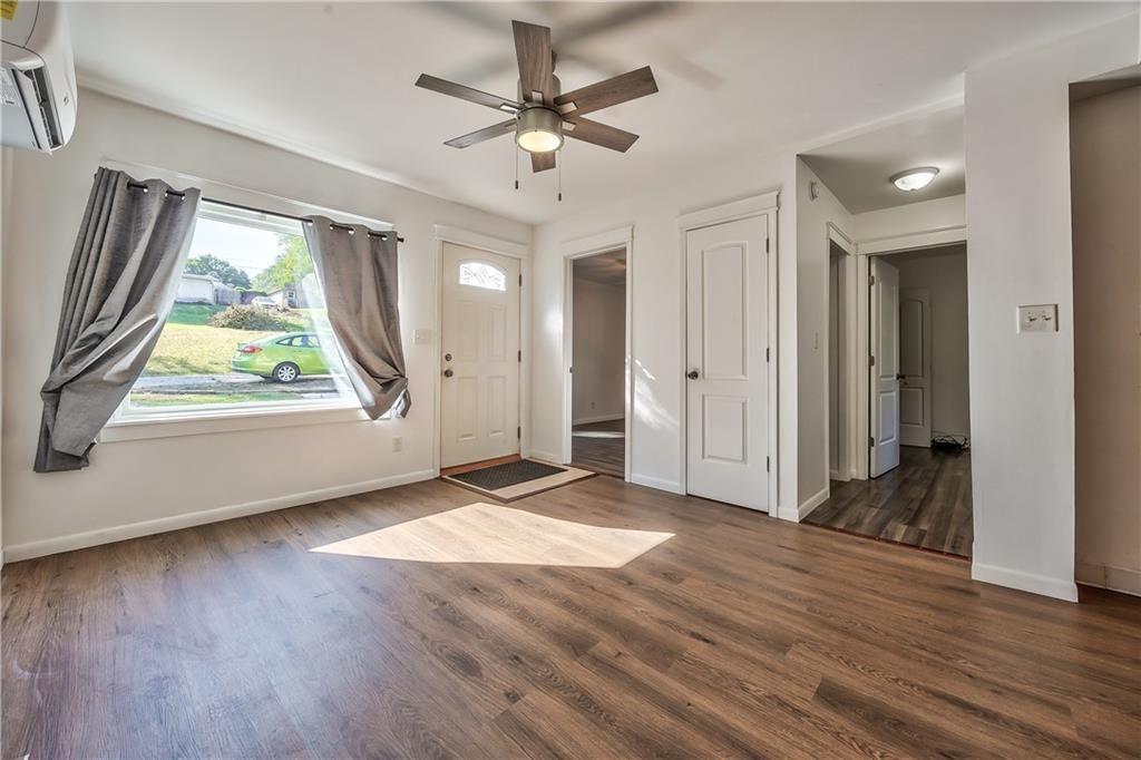 1166 Kenton Street — photo 5