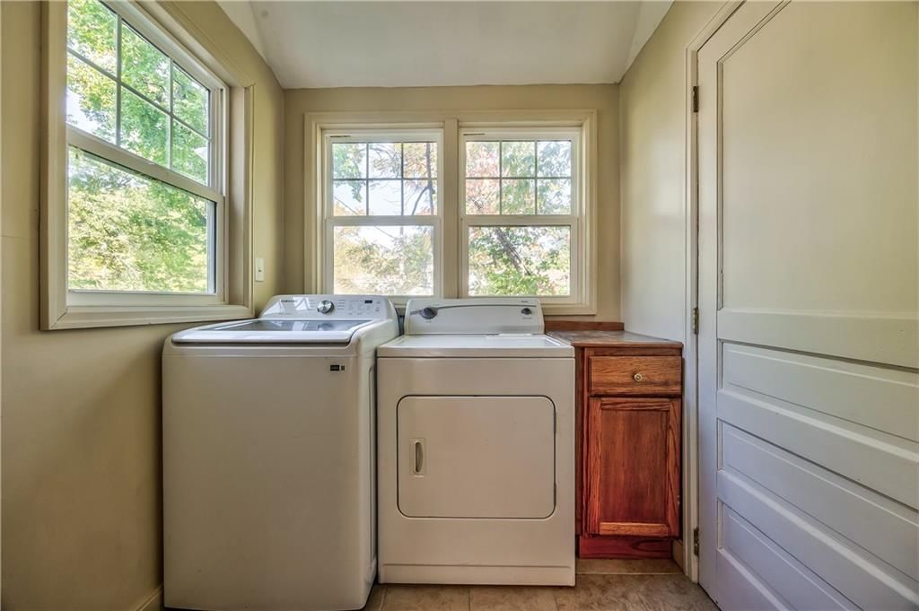 1166 Kenton Street — photo 10