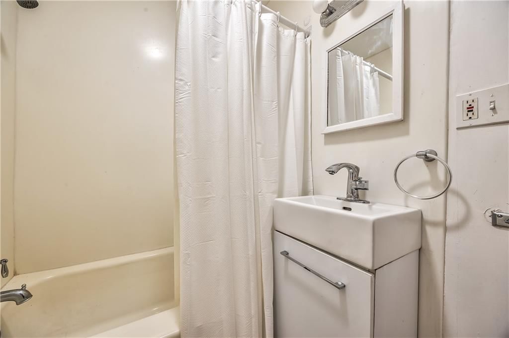 1166 Kenton Street — photo 12