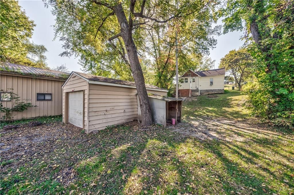 1166 Kenton Street — photo 18