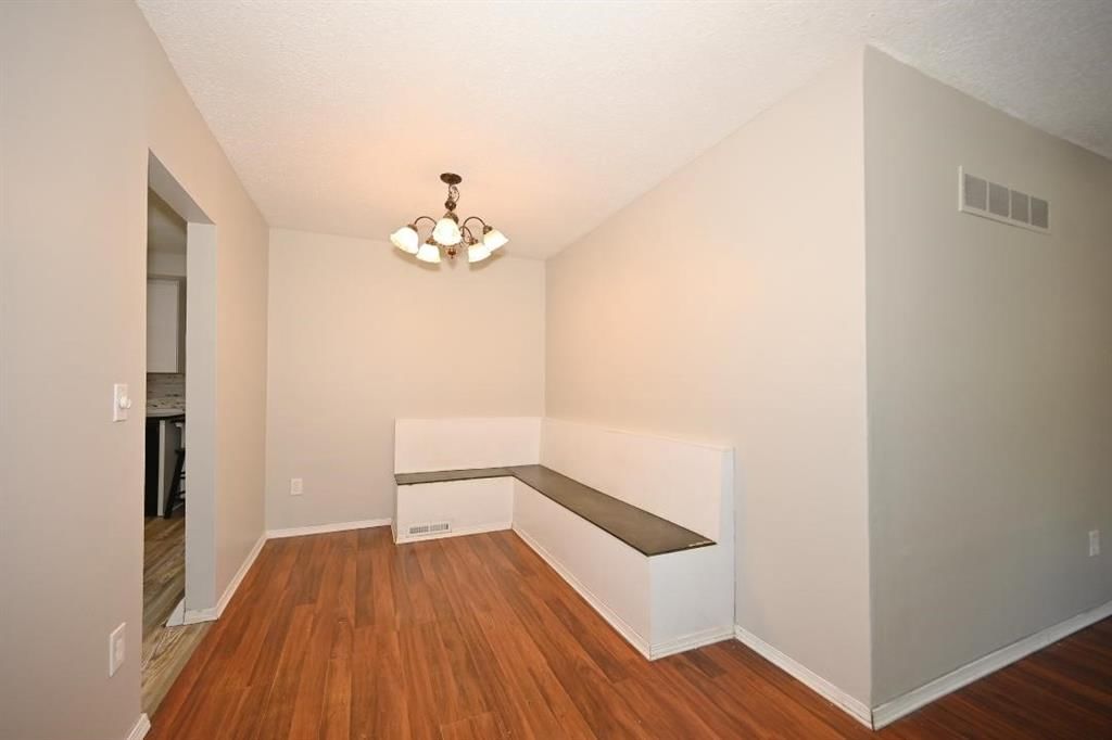5871 N Oakley Avenue — photo 7