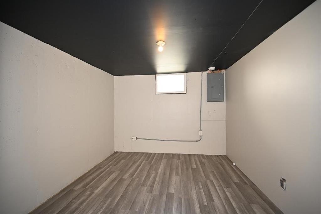 5871 N Oakley Avenue — photo 20