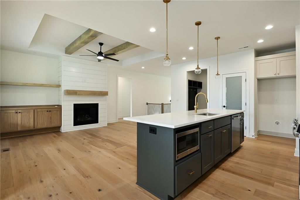 4412 NE Gateway Drive — photo 6