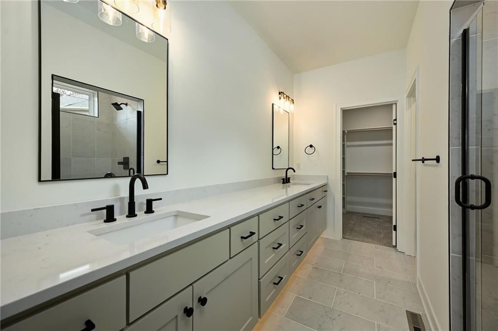 4412 NE Gateway Drive — photo 15