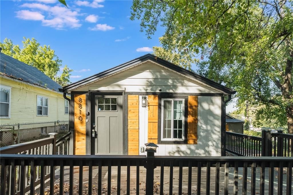 8810 SMART Avenue — photo 15
