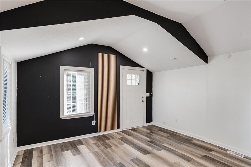 8810 SMART Avenue — photo 26