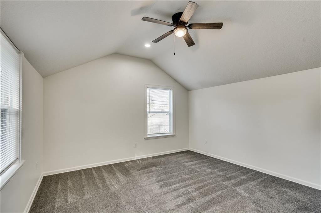 8810 SMART Avenue — photo 32