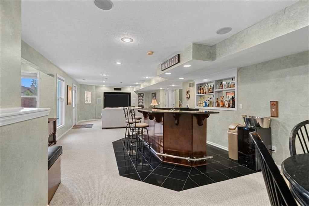 6714 W 148TH Terrace — photo 33