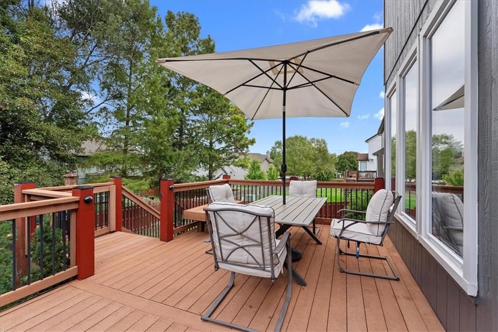 6714 W 148TH Terrace — photo 39