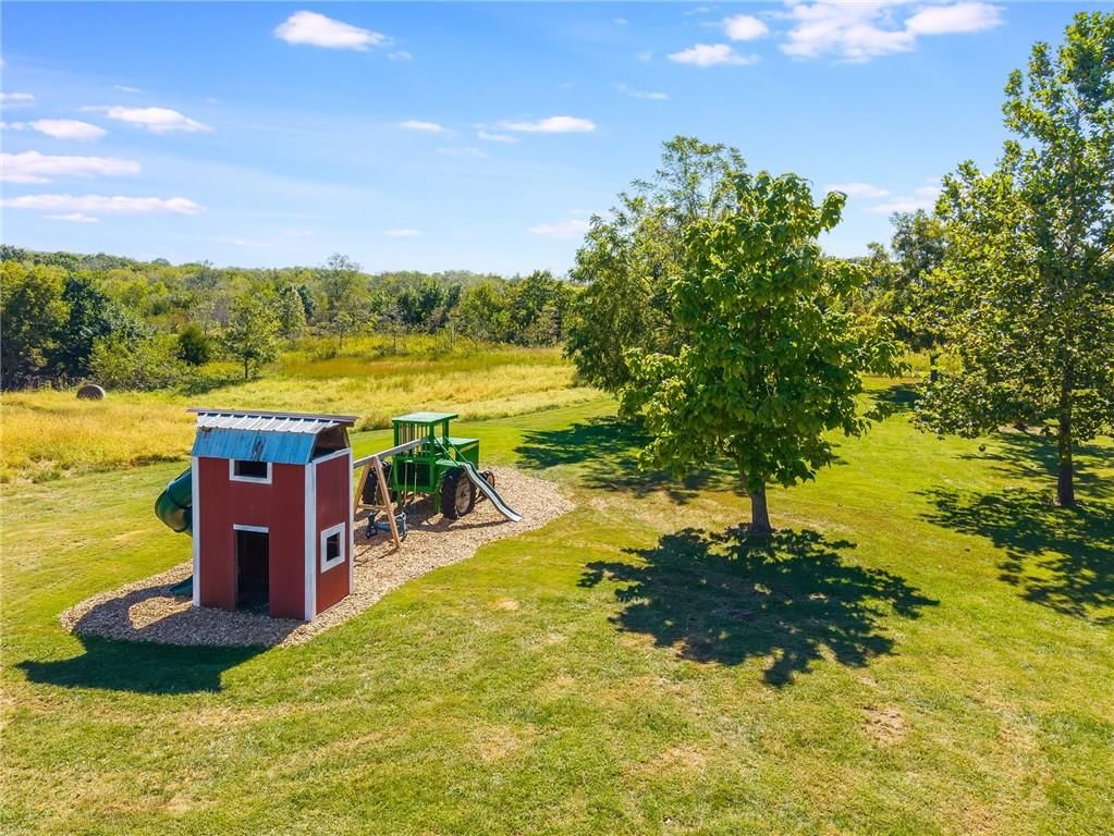 23860 Liv 377 N/A — photo 17