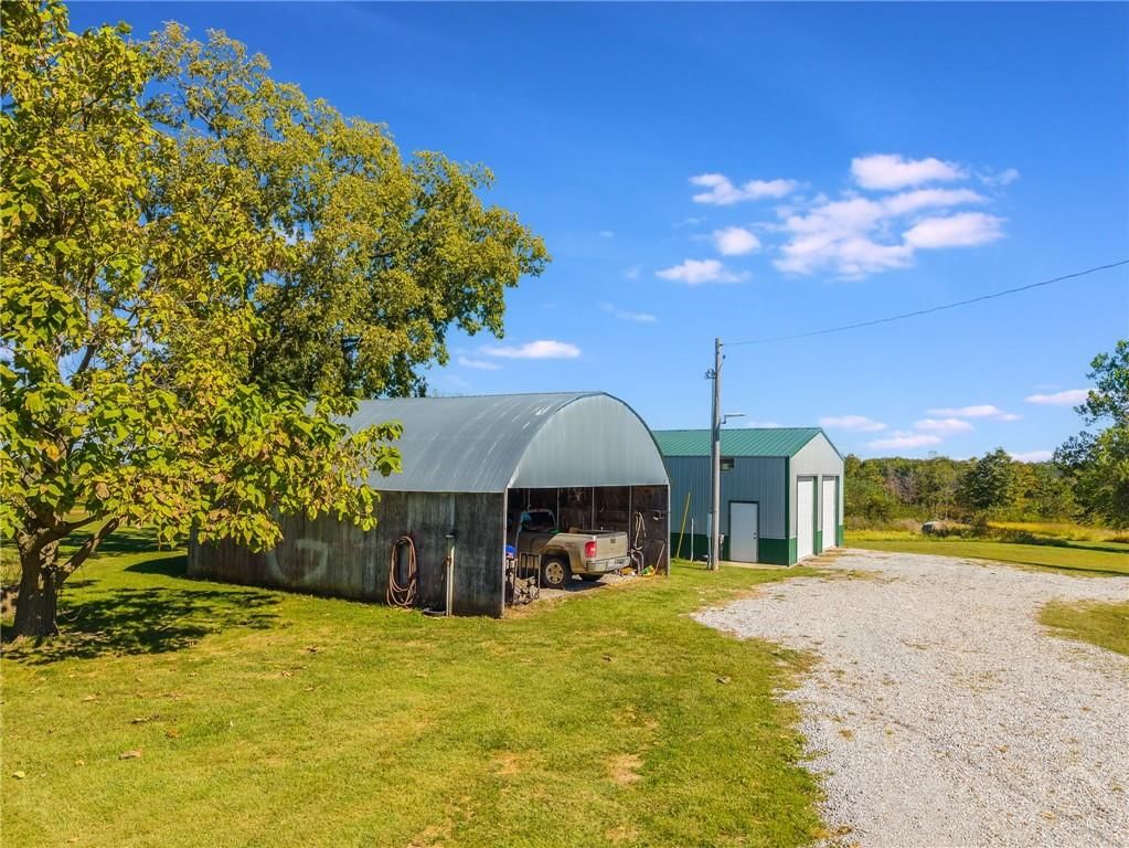 23860 Liv 377 N/A — photo 20