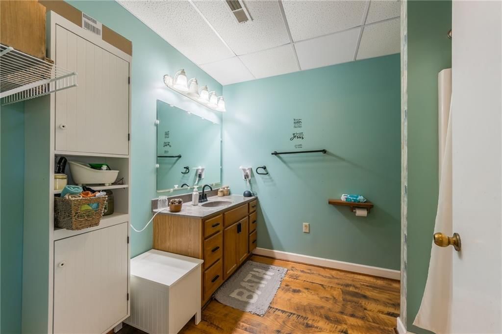 23860 Liv 377 N/A — photo 29