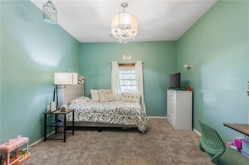 23860 Liv 377 N/A — photo 36