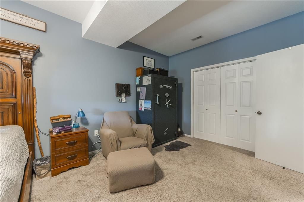 23860 Liv 377 N/A — photo 40