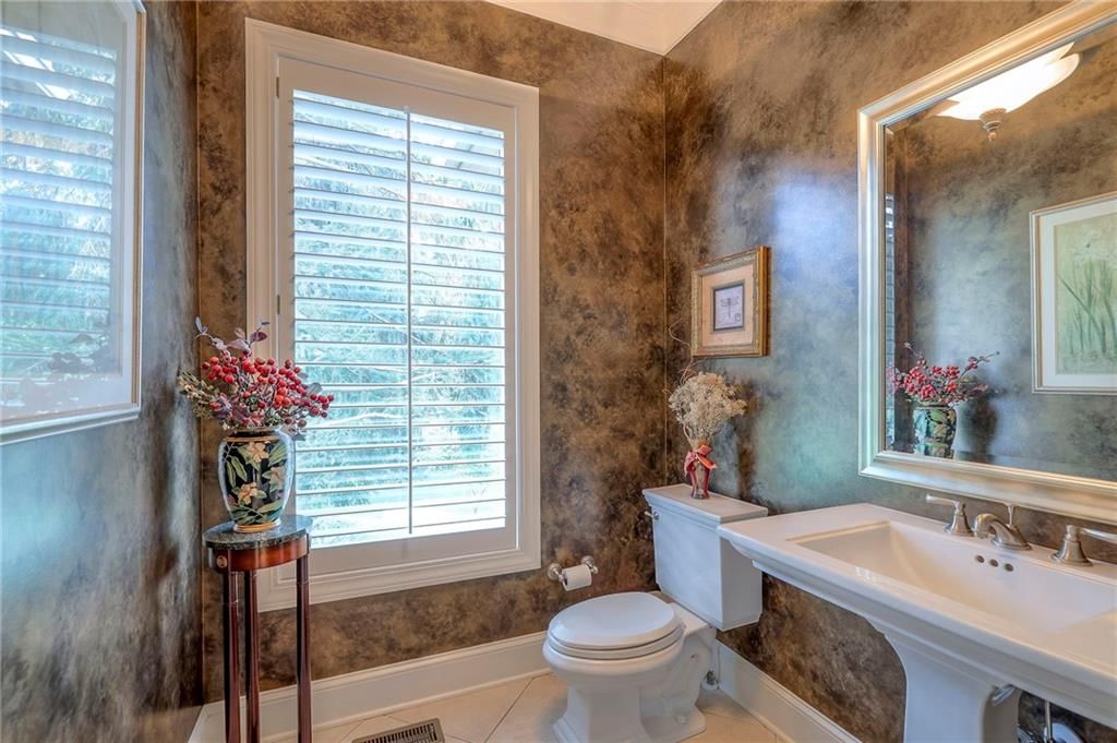 416 NE BITTER CREEK Road — photo 37