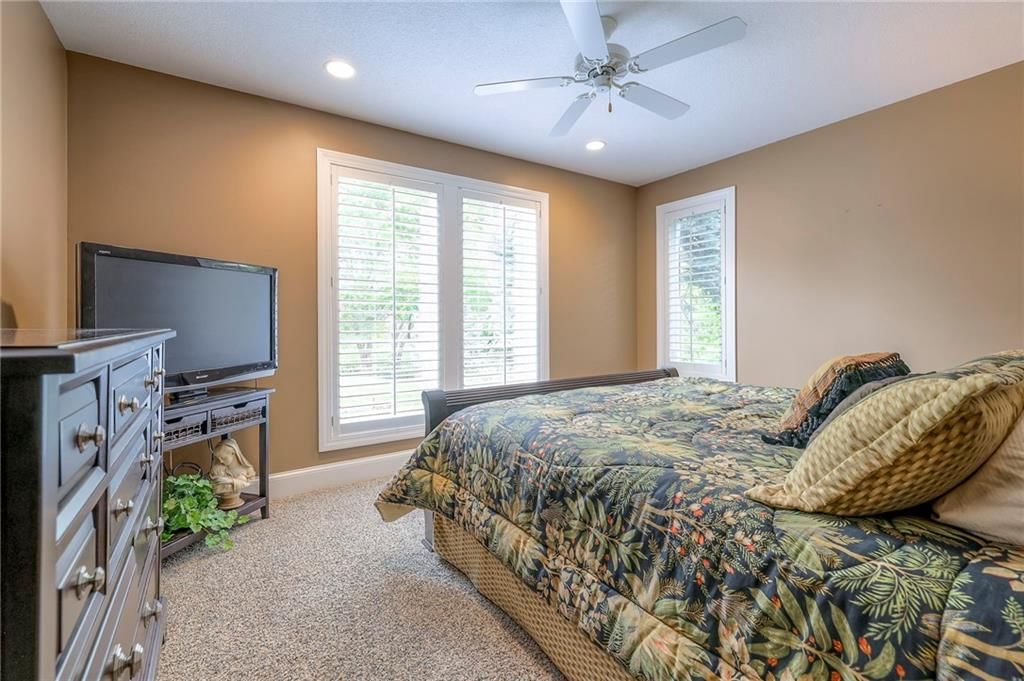 416 NE BITTER CREEK Road — photo 58
