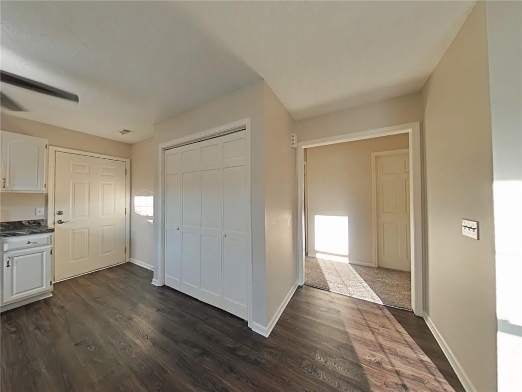 1106 E Chestnut Court — photo 14