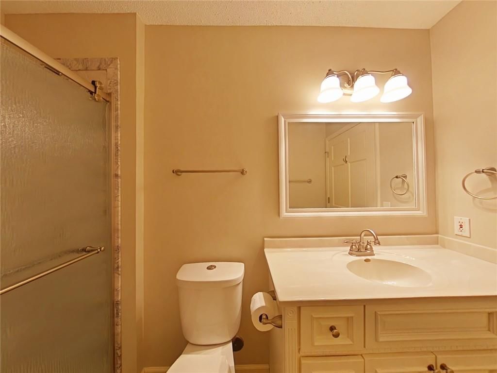 1106 E Chestnut Court — photo 17