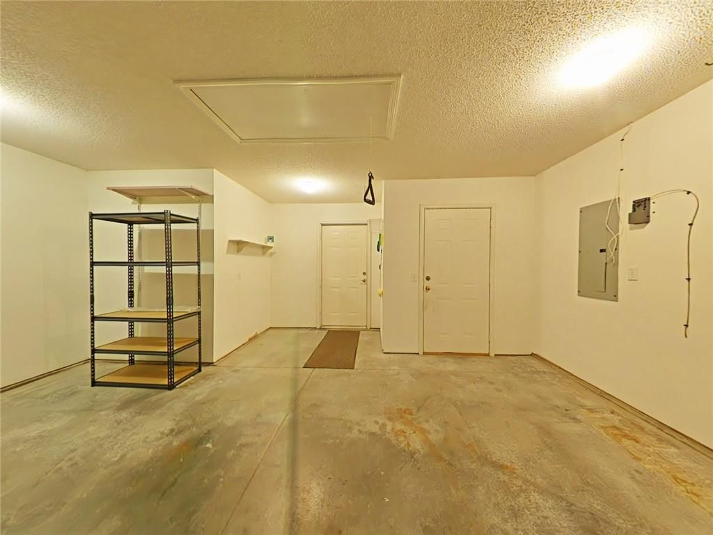 1106 E Chestnut Court — photo 23