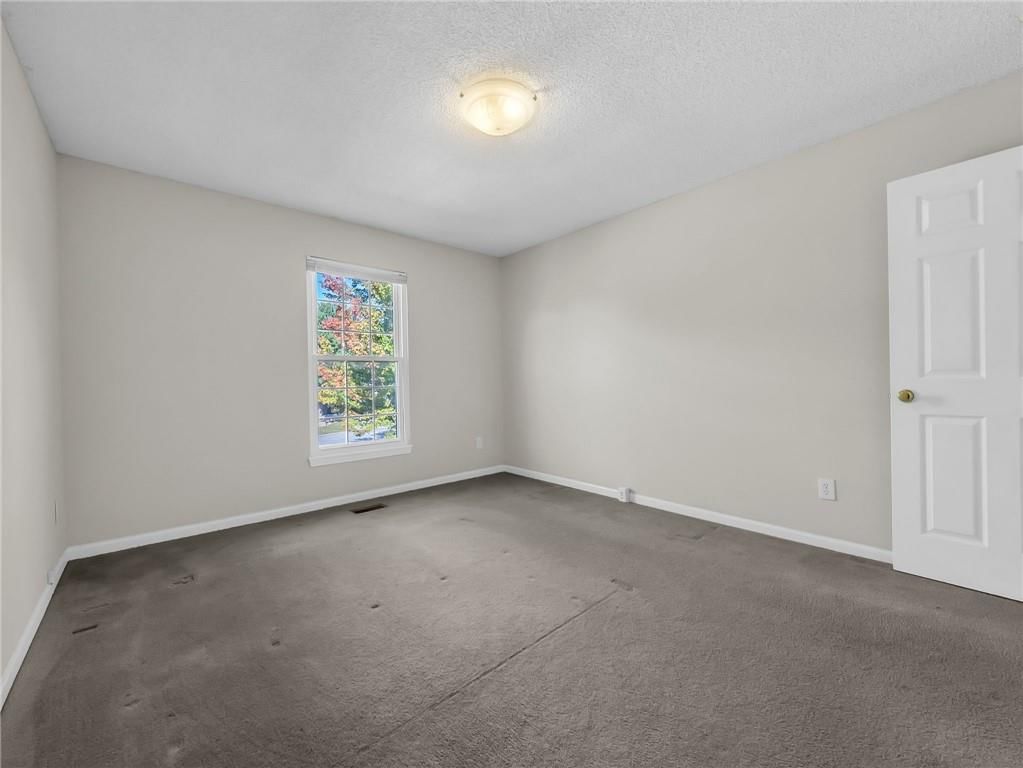 12621 S Clinton Court — photo 24