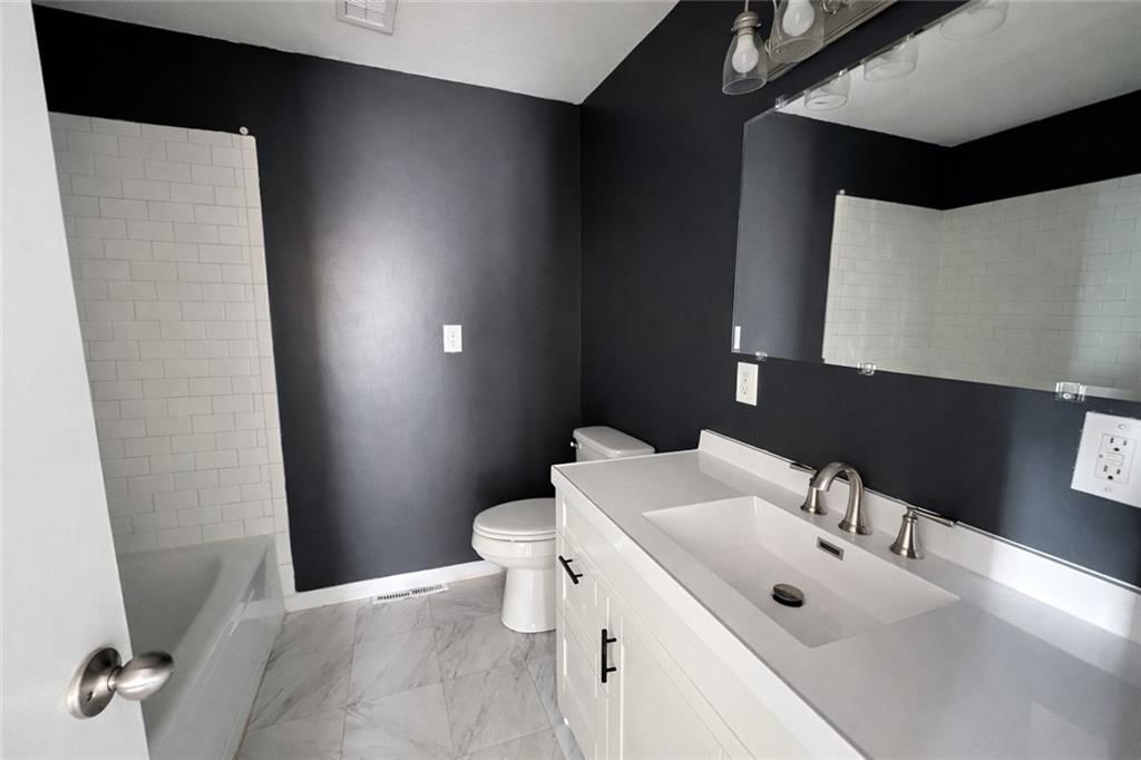 4204 S McCoy Street — photo 11