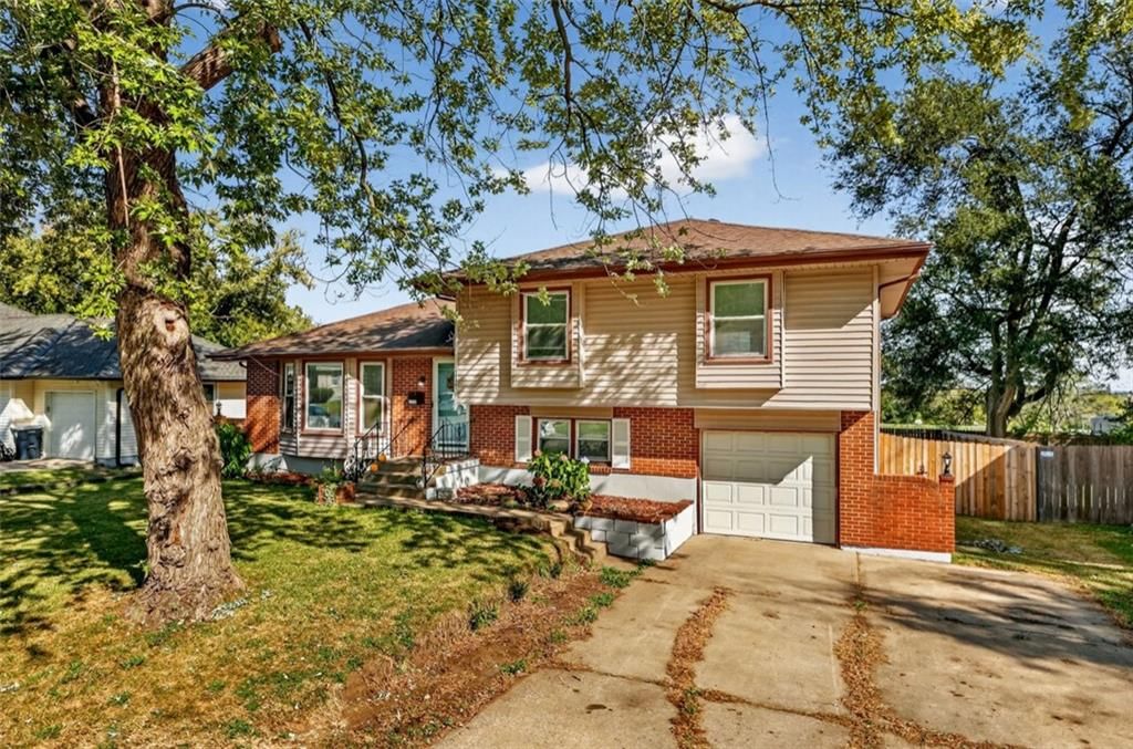 10501 Wallace Avenue — photo 2