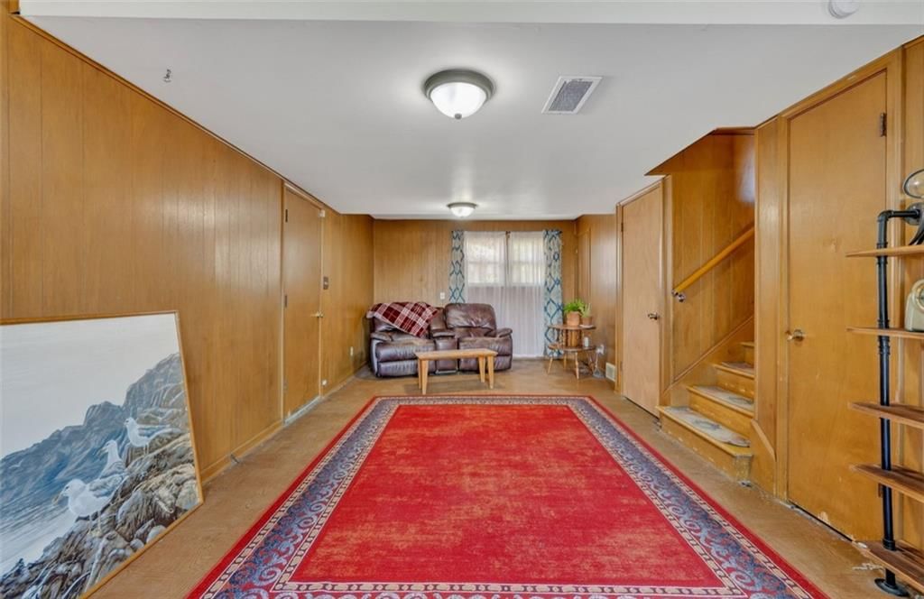 10501 Wallace Avenue — photo 33