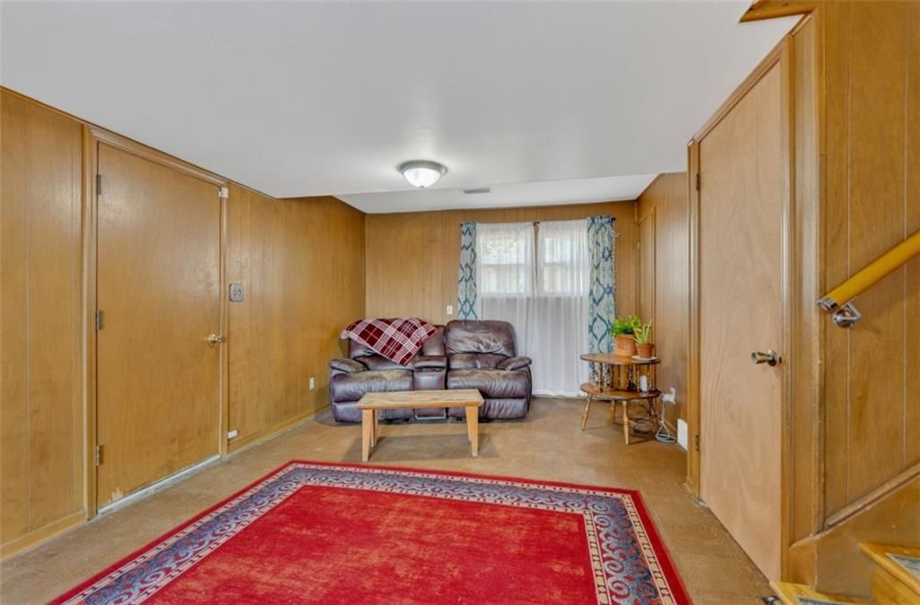 10501 Wallace Avenue — photo 34