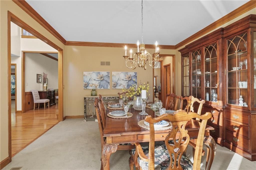 2436 NW Valley View Drive — photo 23