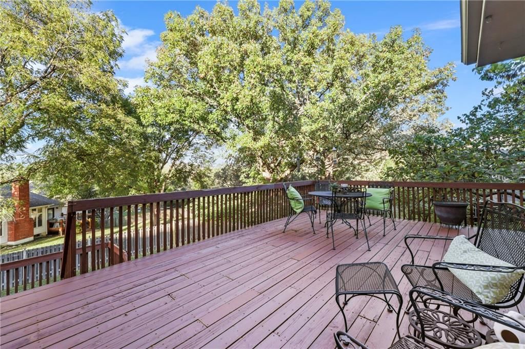 2436 NW Valley View Drive — photo 49