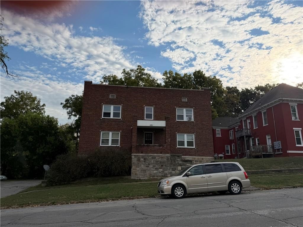 514 7th Street — photo 37