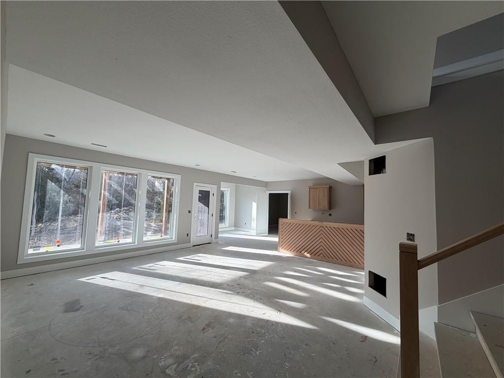 9050 FREEDOM Circle — photo 27