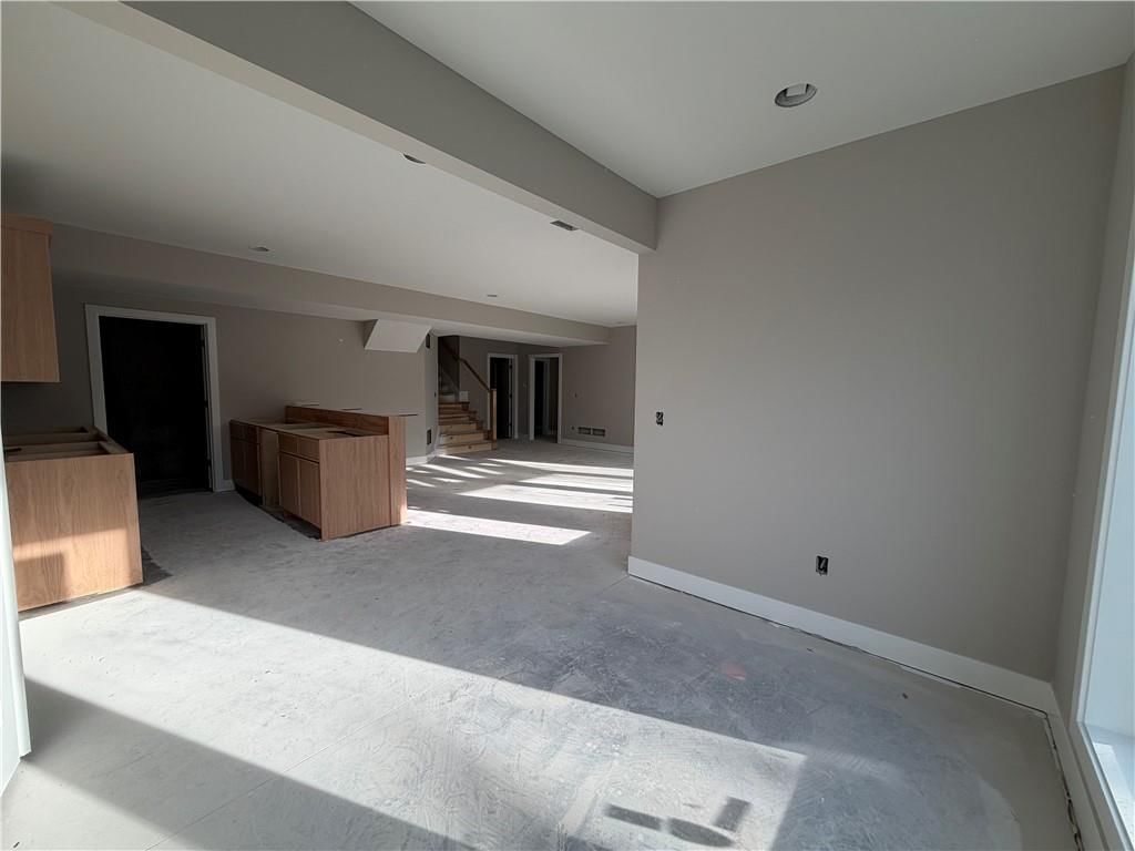 9050 FREEDOM Circle — photo 37