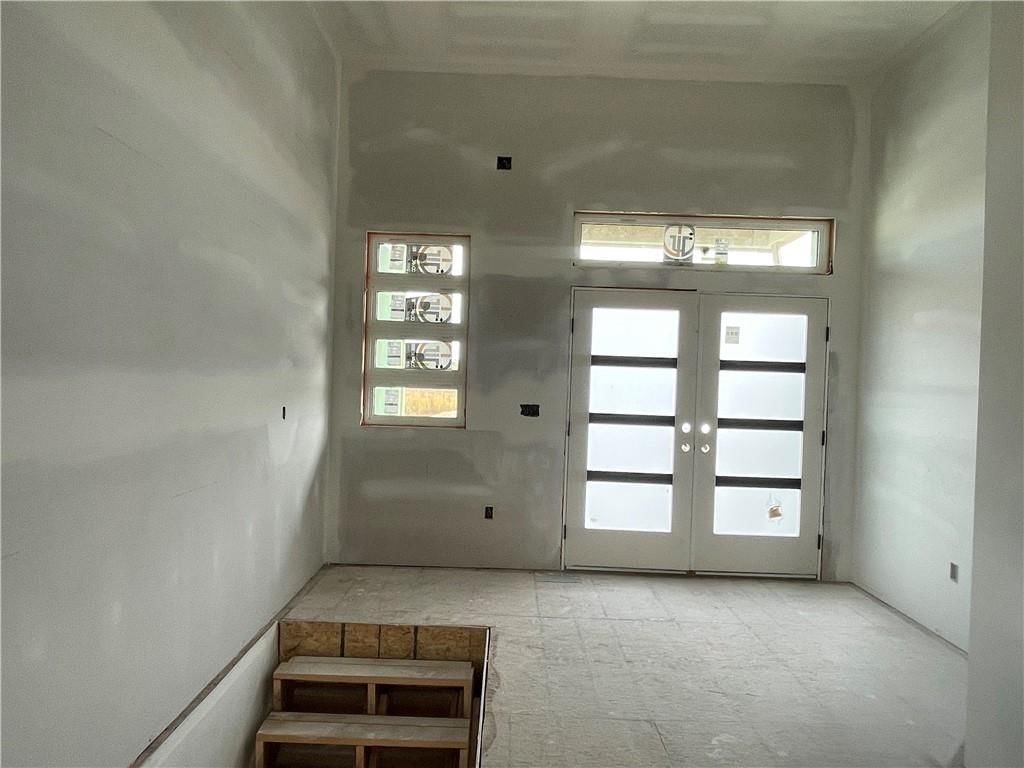 9050 FREEDOM Circle — photo 39