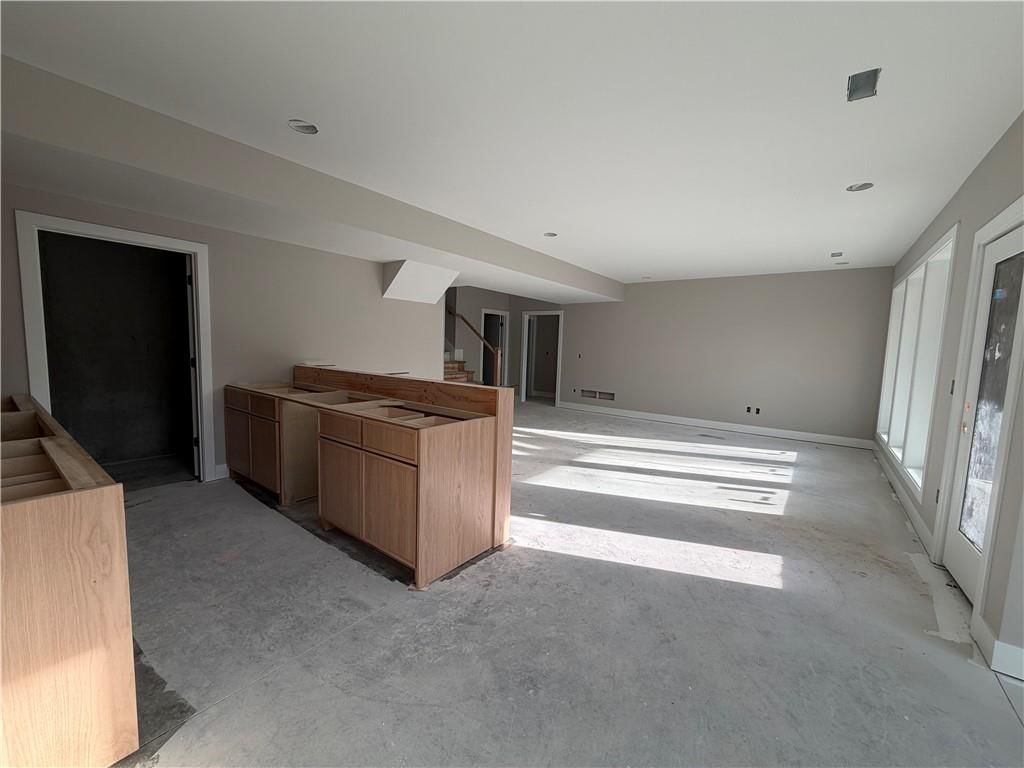 9050 FREEDOM Circle — photo 41