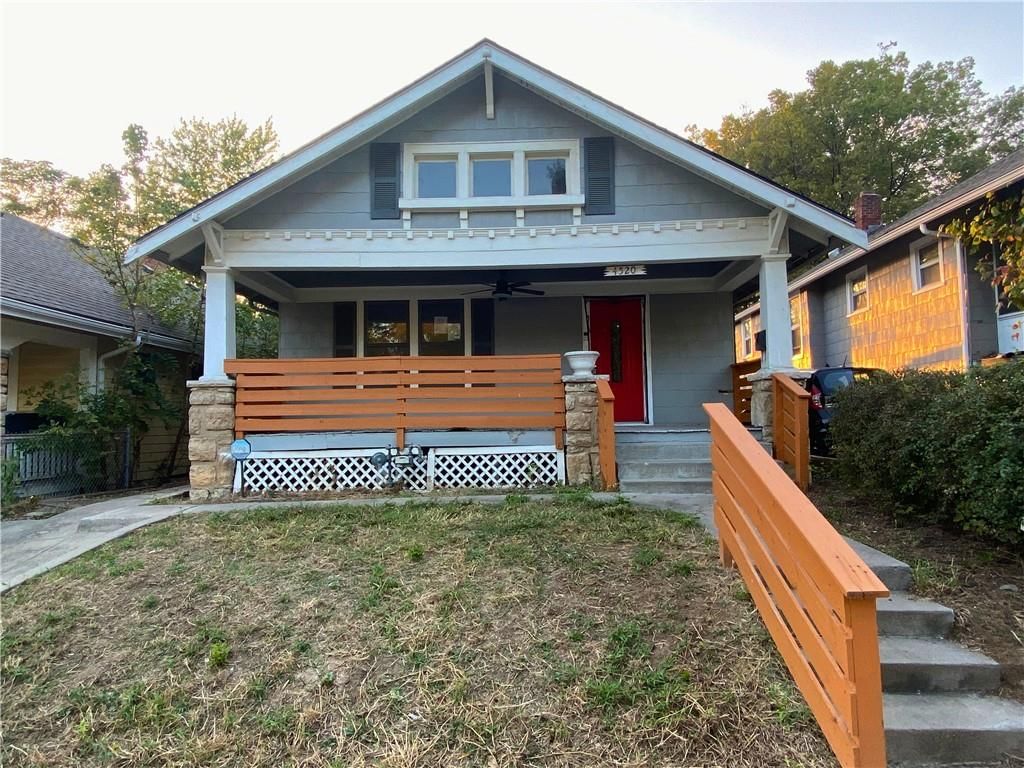 4520 Chestnut Avenue, Kansas City, MO