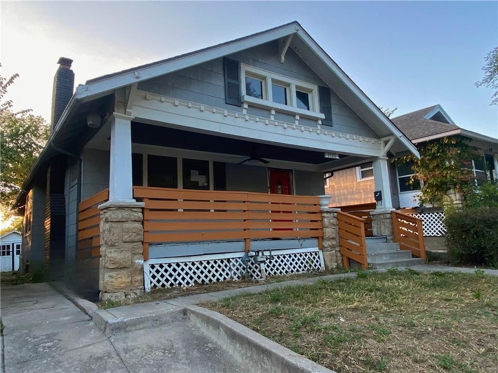 4520 Chestnut Avenue — photo 2