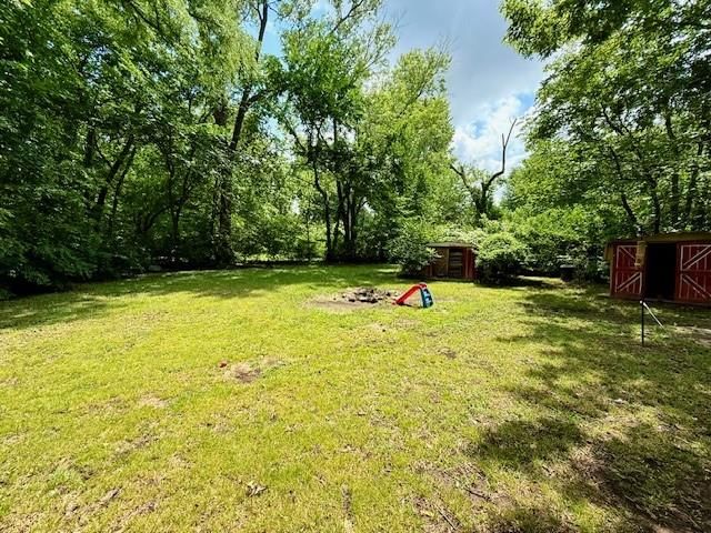 715 Forrest Avenue — photo 6