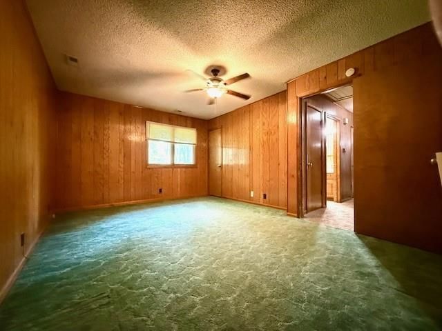 715 Forrest Avenue — photo 22