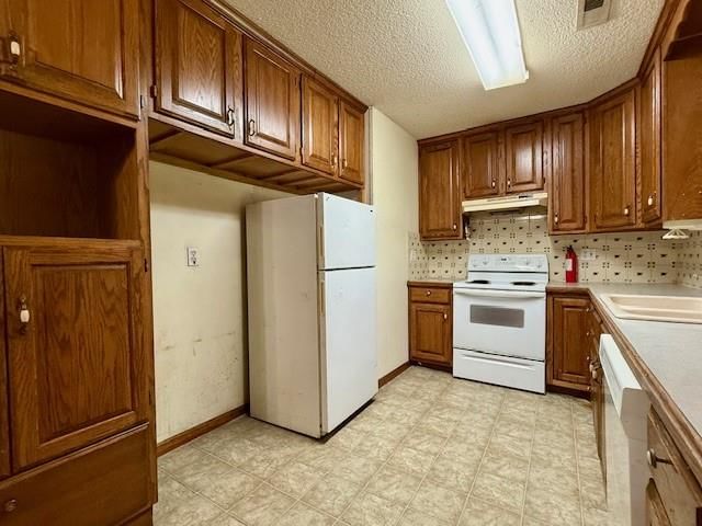 715 Forrest Avenue — photo 27