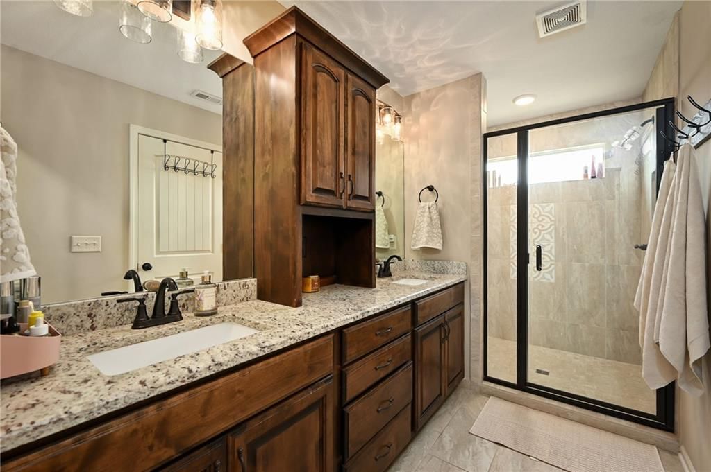 1605 Shadow Drive — photo 18